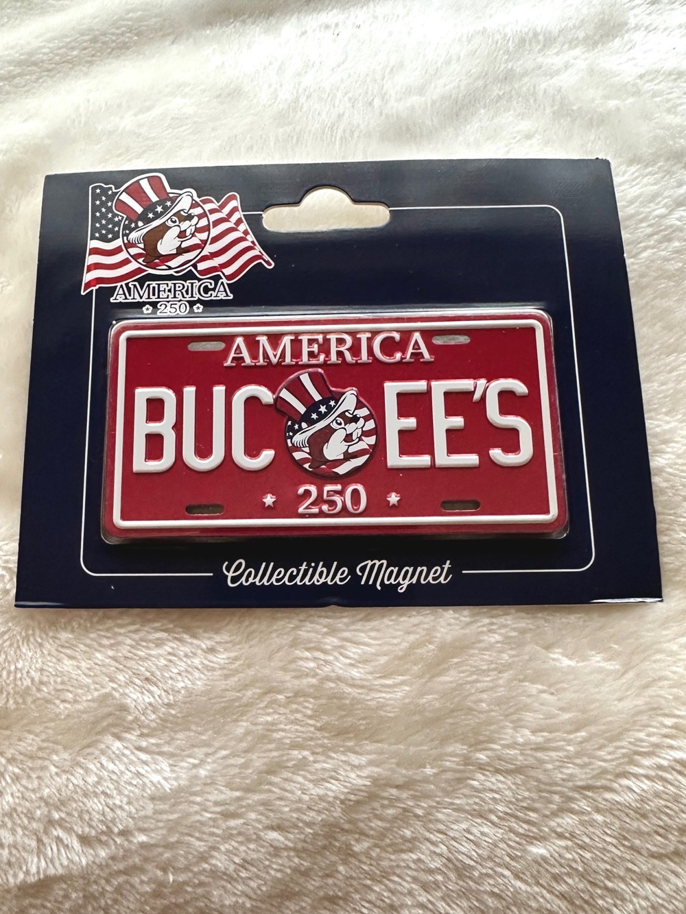 NWT Buc-ee's America Patriotic Red Collectible Magnet - America 250 Edition